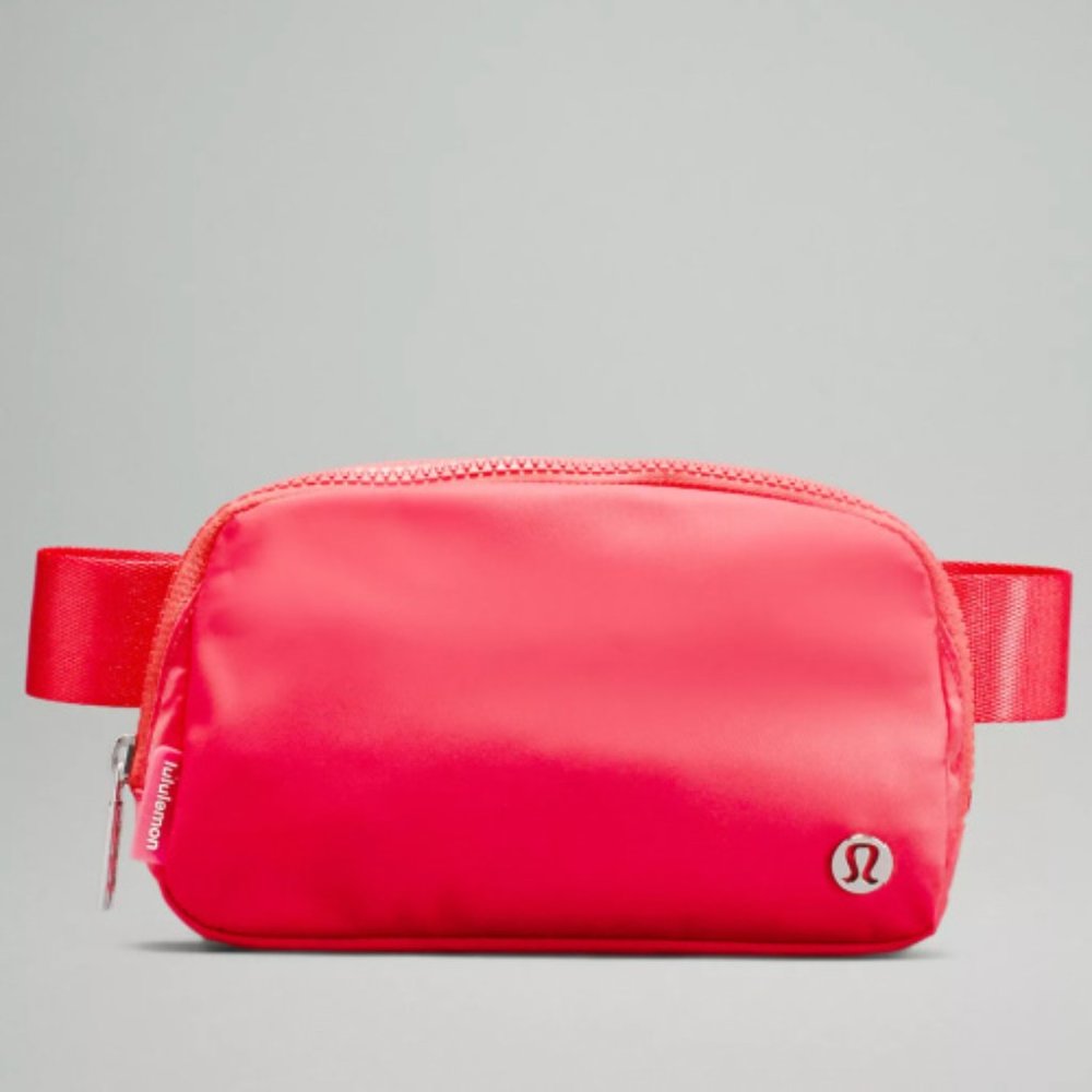 NWT Lululemon Pale Raspberry Pink Everywhere Belt Bag